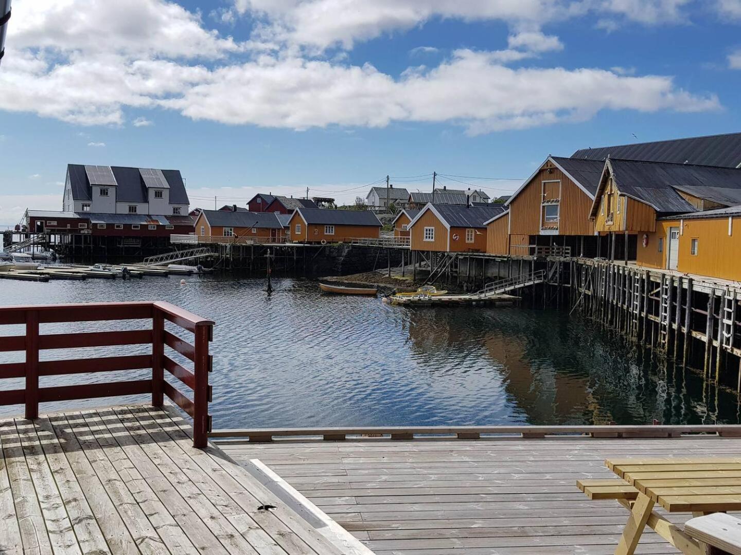 Explorers Cabin Lofoten Edge Сёрвоген Экстерьер фото